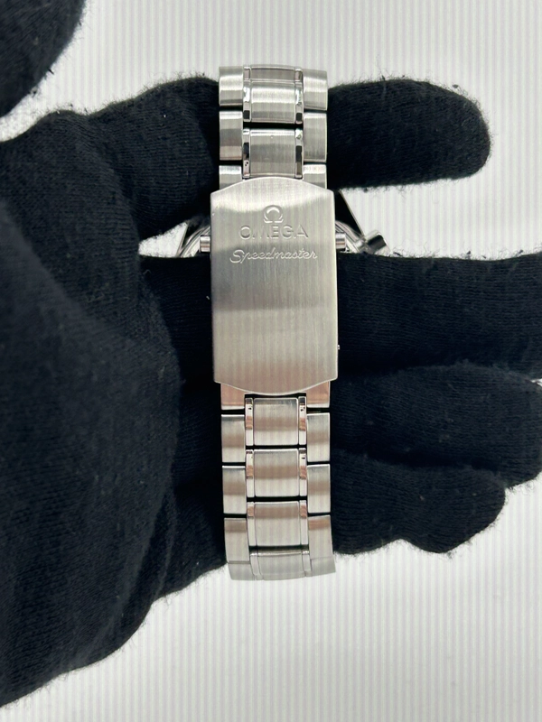Omega Speedmaster Date Black Dial on Stainless Steel Bracelet Ref. 3210.50.00 Card 2008 view 4