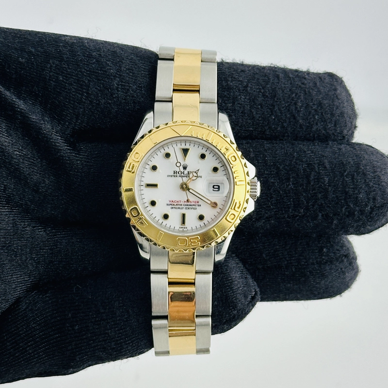 Rolex Yacht-Master Ladies White Dial on Oyster Bracelet Ref. 69623 1998 view 2