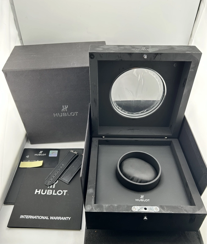 Hublot Big Bang Unico Skeleton Dial on Black / White Rubber Strap Ref. 411.NX.1170.RX Complete 2016 view 7