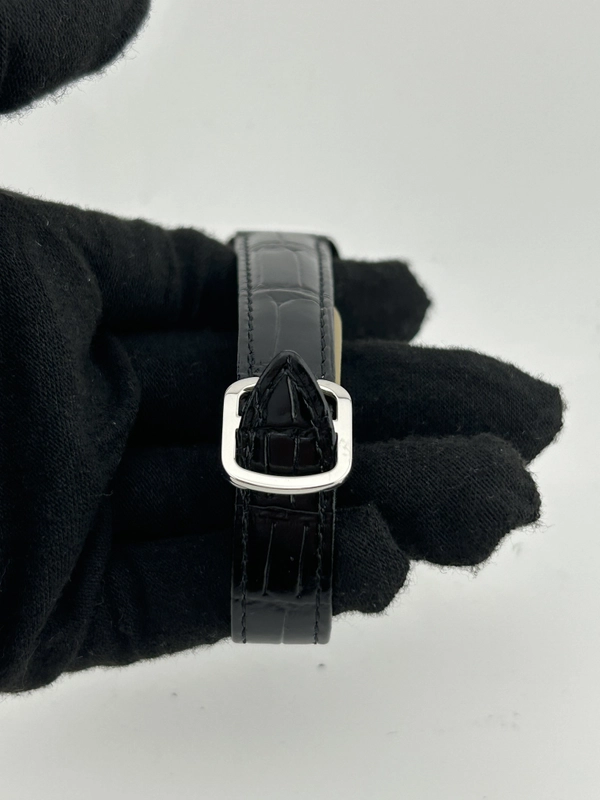 Cartier Ronde Solo de Cartier Silver Roman & Arabic Numerals Dial on Black Leather Strap Ref. W6700155 Card 2017 view 4