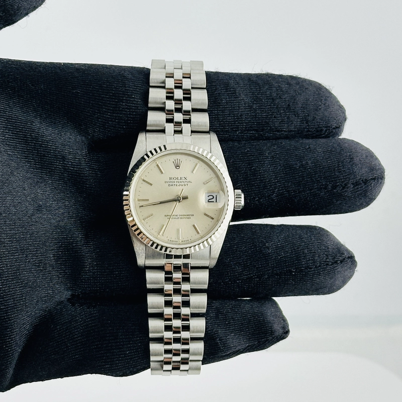 Rolex Datejust Silver Stick Dial on D Link Jubilee Ref. 68274 Papers 1992 view 2