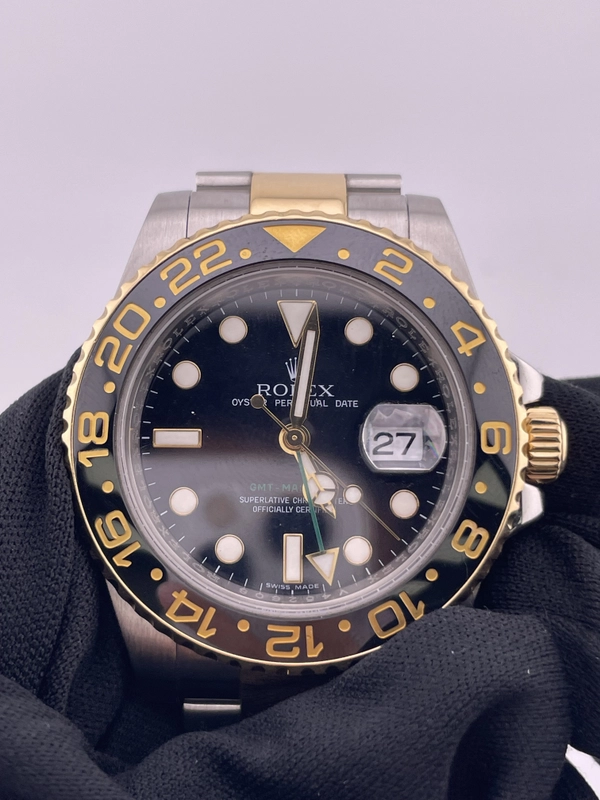 Rolex GMT-Master II Black Dial on Oyster Bracelet Ref. 116713 Card 2010 view 3