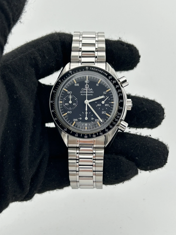 Omega Speedmaster Reduced Black Dial on Stainless Steel Bracelet Ref. 3510.50.00 view 2