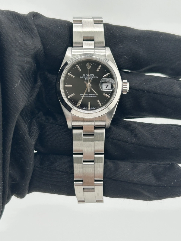 Rolex Date Lady Black Dial on Oyster Steel Bracelet Ref. 69160 Papers 1997 view 2
