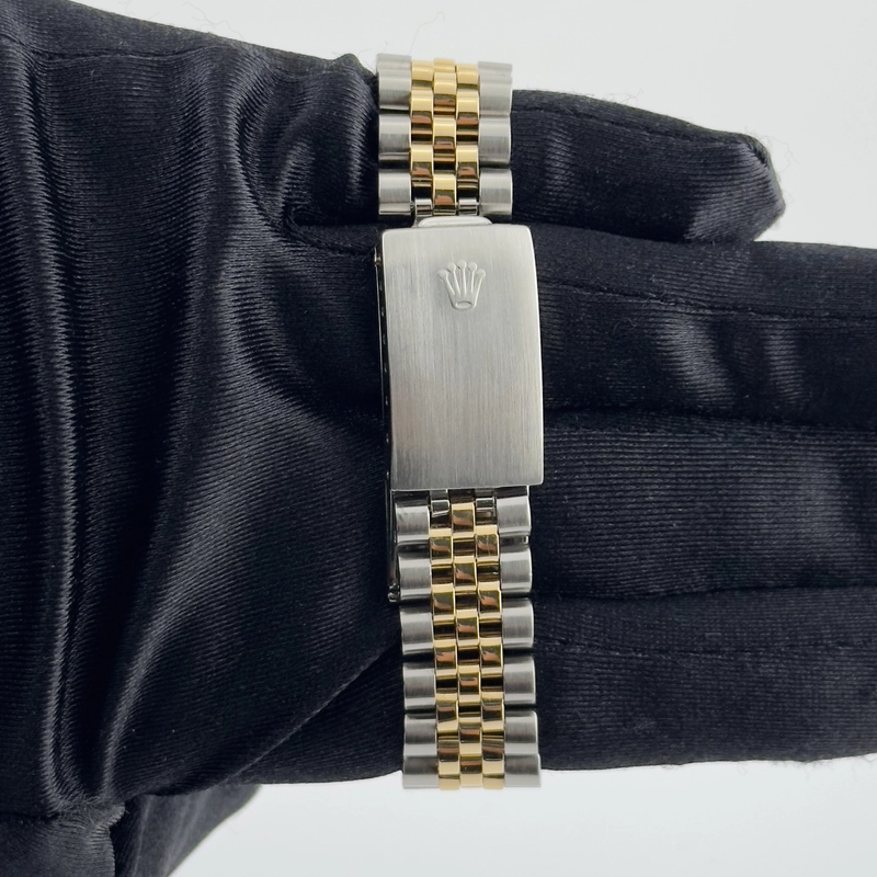 Rolex Datejust Ivory Anniversary Arabic Dial on Jubilee Ref. 16233 1989 view 3