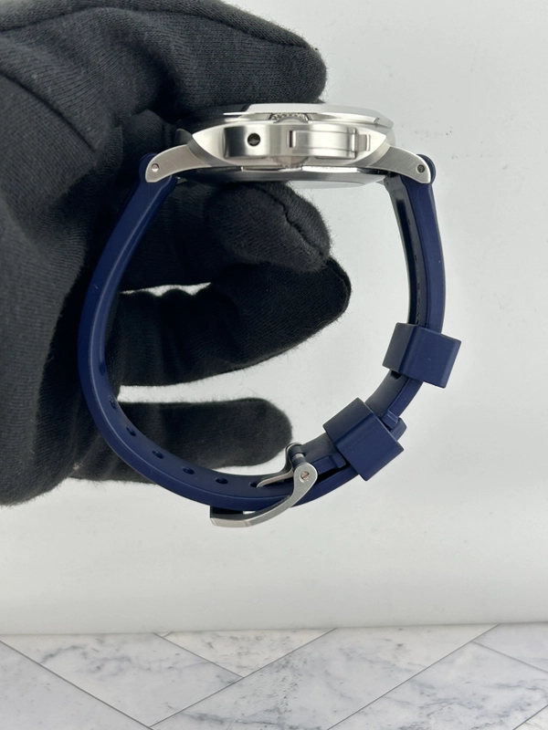 Panerai Panerai Luminor Marina Blue Dial on Leather Strap Ref. PAM01313 Card 2021 view 6