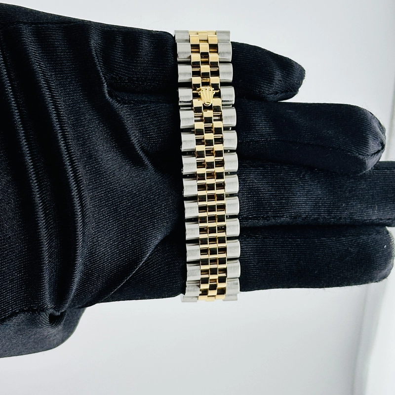 Rolex Datejust Gold Anniversary Diamond Dial Dial on Jubilee Ref. 116233 Papers 2004 view 3