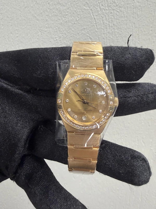 Omega Constellation Champagne Diamond Dial on Bracelet Ref. 131.55.29.20.58.001 Card 2024 view 2
