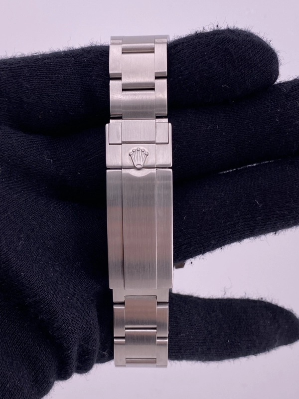 Rolex Sea-Dweller Deepsea Black Dial on Oyster Ref. 116660 Card 2008 view 4