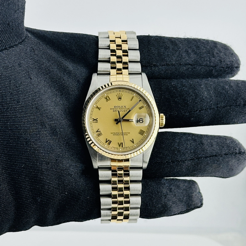 Rolex Datejust Champagne Roman Dial on D Link Jubilee Ref. 16233 Papers 1997 view 2