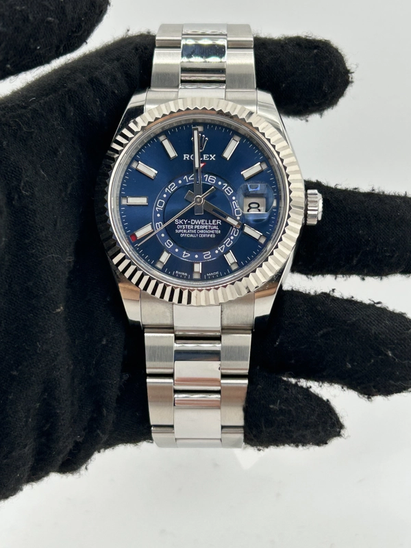 Rolex Sky Dweller Blue Dial on Oyster Ref. 326934 Card 2022 view 2