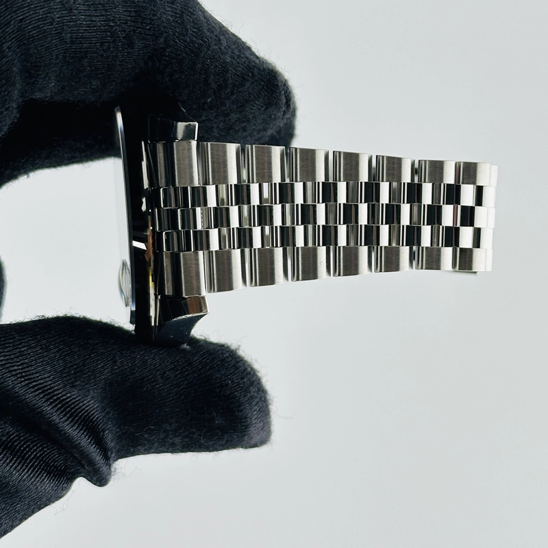 Rolex Datejust Dark Rhodium Index Dial on D Link Jubilee Bracelet Ref. 126334 Complete 2026 view 5
