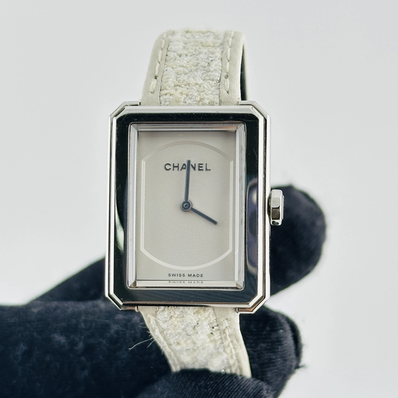 Chanel Boyfriend White Dial on Leather Ref. H0001 view 2