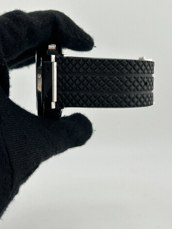 Hublot Big Bang Black Dial on Black Rubber Strap Ref. 301.SX.130.RX Card 2016 view 5