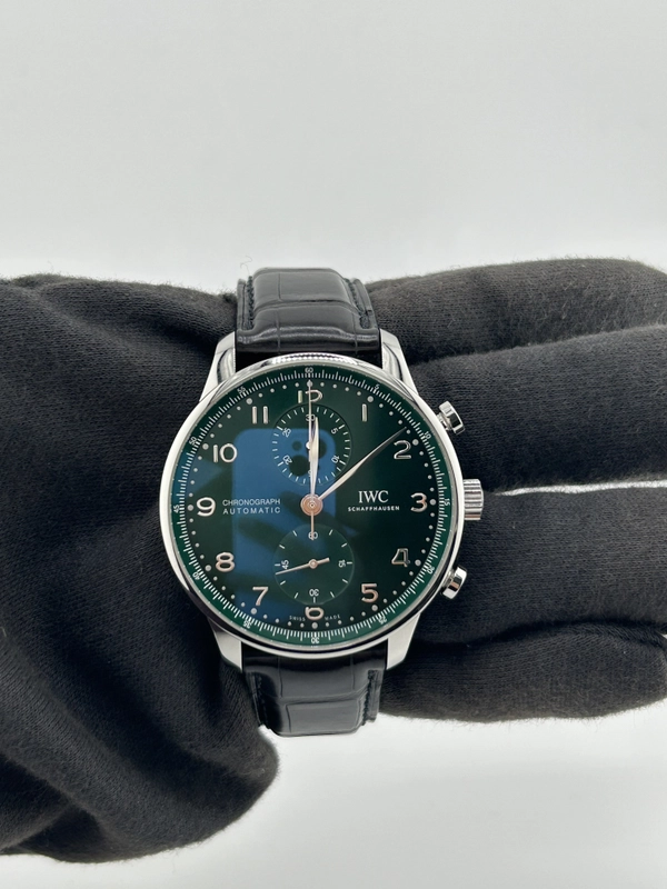 Iwc Portugieser Chronograph Green Dial on Leather Strap Ref. IW371615 Complete 2020 view 2