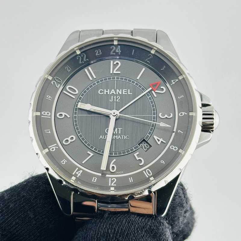 Chanel J12 Gray Dial on Ceramic Bracelet Ref. H3099 view 3