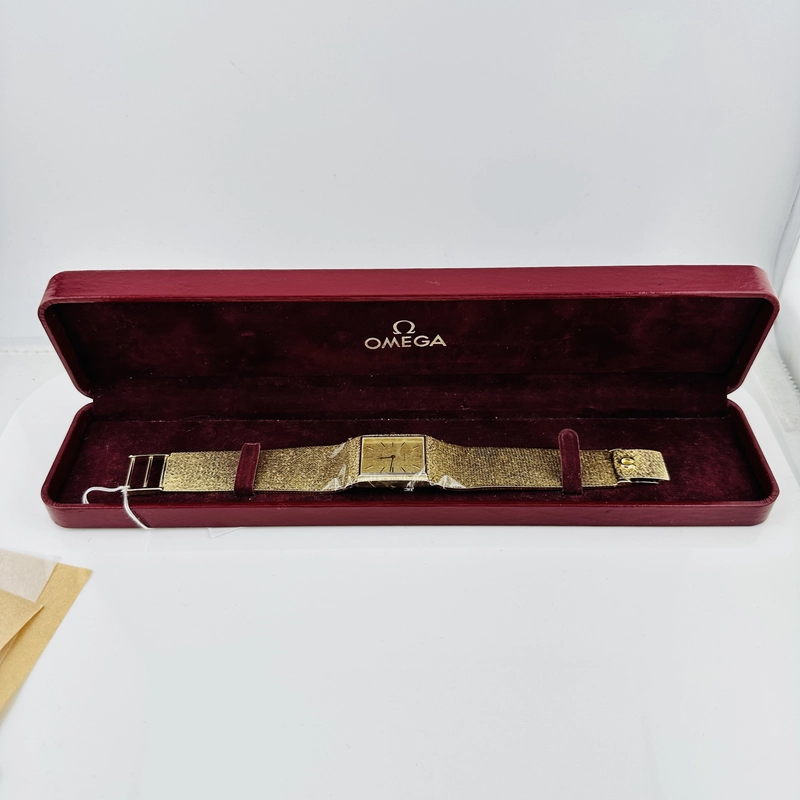 Omega Vintage Cocktail Gold Linen Stick Dial on Mesh Ref. 19130063913006 view 6