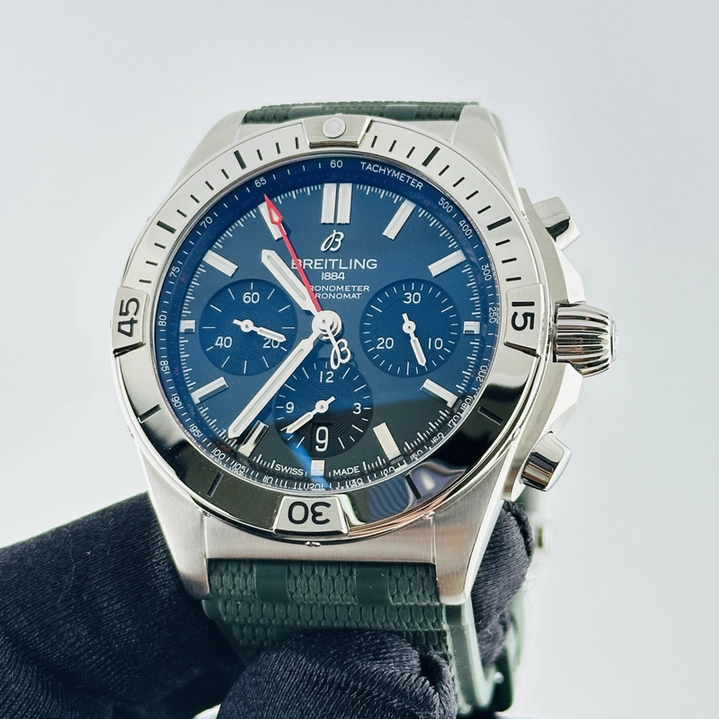 Breitling Chronomat B01 Green Dial on Rubber Strap Ref. AB0134101L2S1 Card Open Date view 3