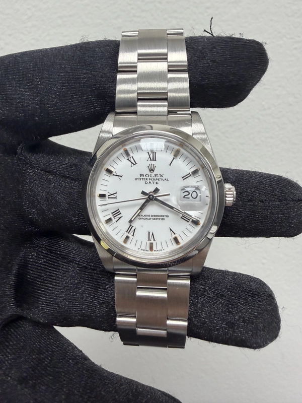 Rolex Oyster Perpetual Date White Roman Dial on Oyster Ref. 15000 1988 view 2