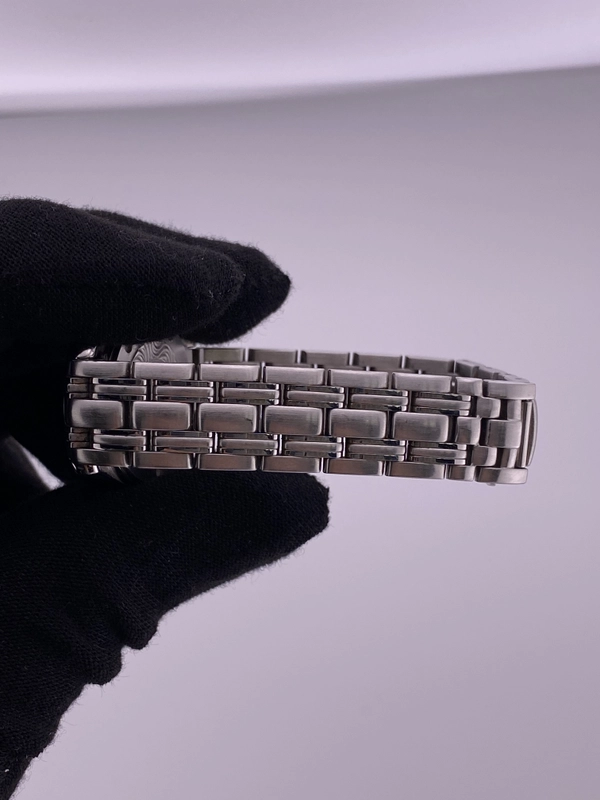 Omega Seamaster 120m Silver Dial on Stainless Steel Bracelet Ref. 2571.31 view 5
