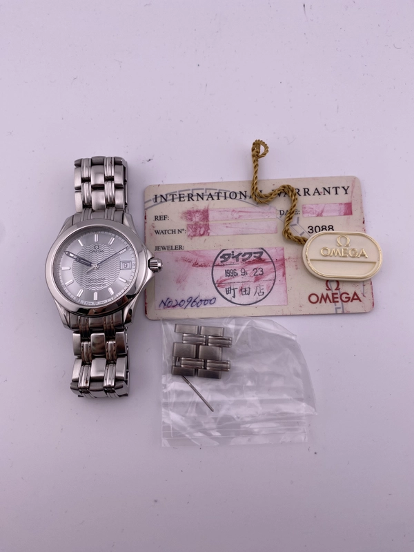 Omega Seamaster Silver Dial on Stainless Steel Bracelet Ref. 2501.31 Card 1996 view 7