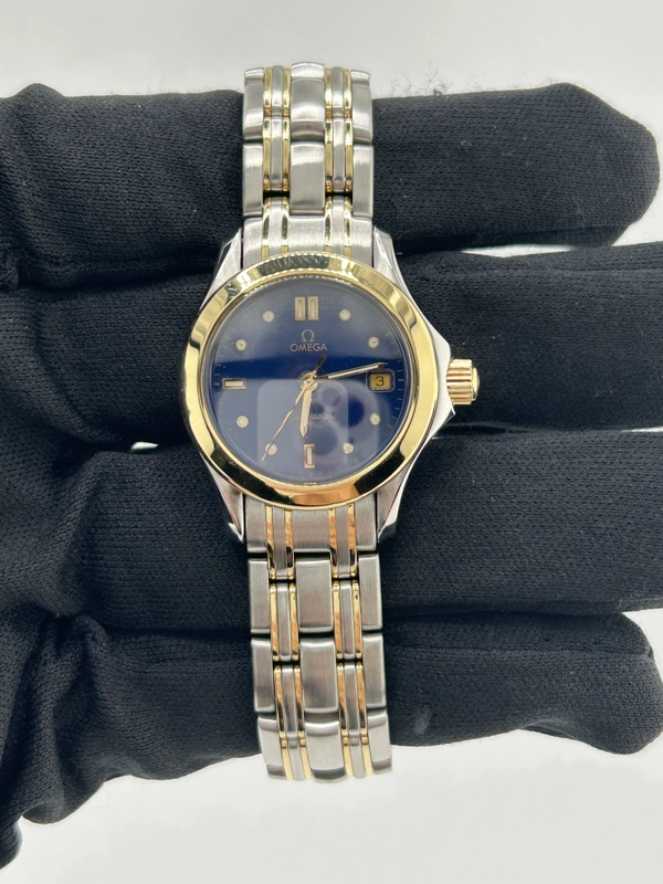 Omega Seamaster 120 Navy Blue Dial on 2 Tone Bracelet Ref. 2411.80 view 2