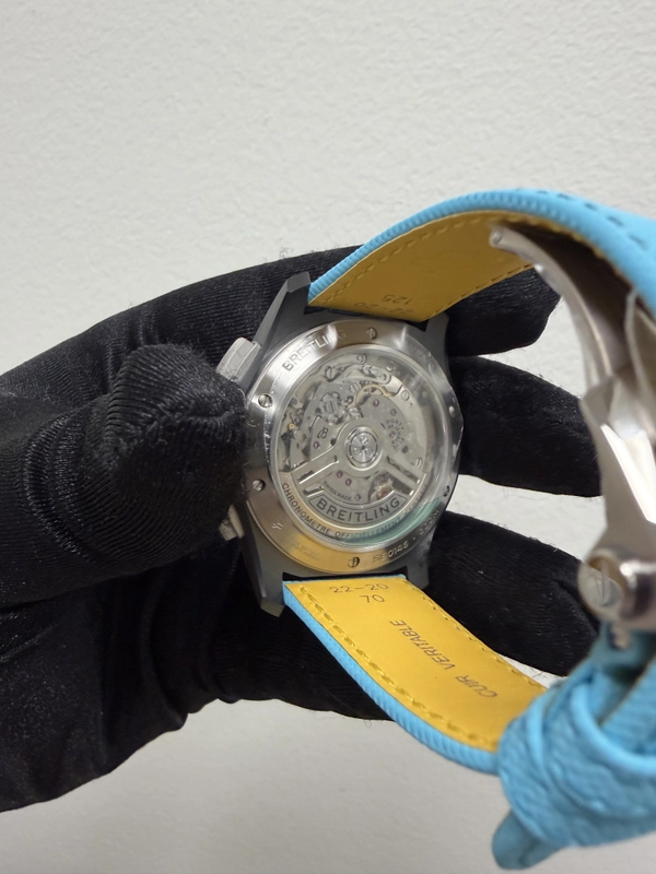 Breitling Avenger B01 Chronograph Turquoise Dial on Turquoise Leather Ref. SB0146101L1X1 Card 2026 view 5
