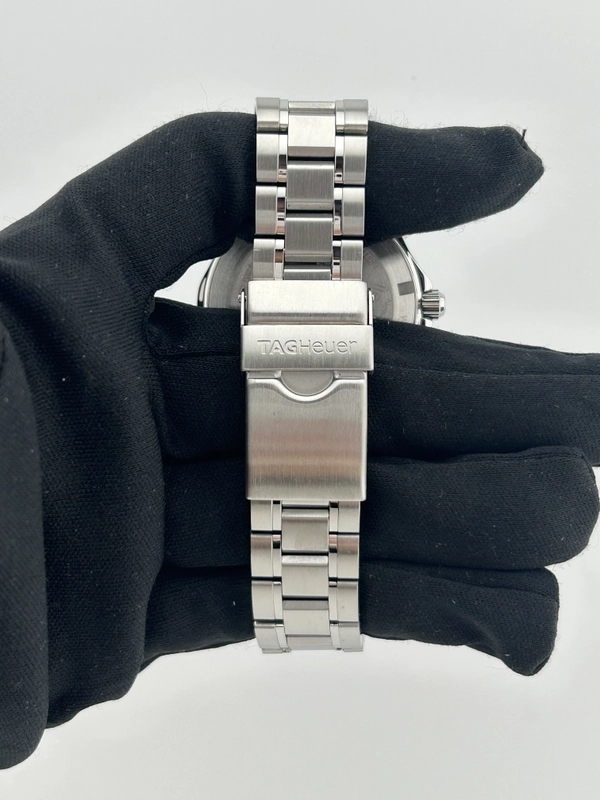 Tag Heuer Aquaracer Île des Pins Blue Dial on Stainless Steel Bracelet Ref. WAF211T Complete 2009 view 4