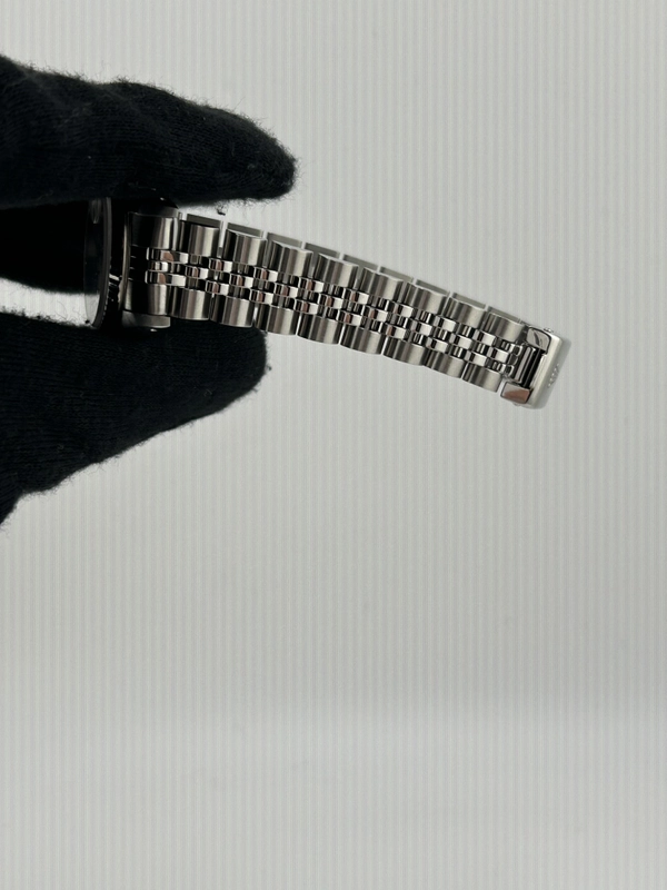 Rolex Datejust Lady Silver Stick Dial on Jubilee Ref. 69174 Papers 1991 view 5