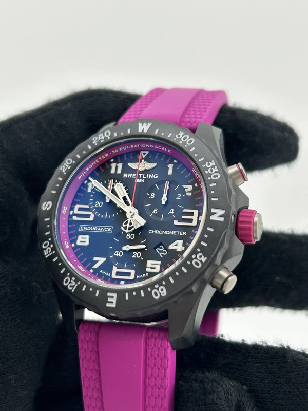 Breitling Endurance Pro Black Dial on Rubber Strap Ref. X83310F61B1S1 Complete 2026 view 3