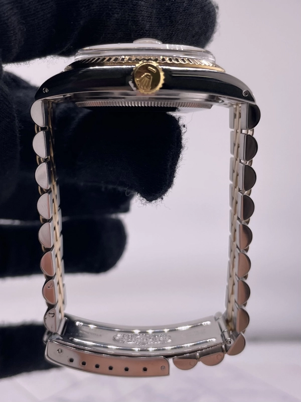 Rolex Datejust Champagne Stick Dial on D Link Jubilee Bracelet Ref. 16013 1986 view 6