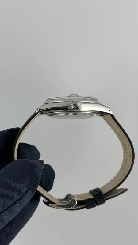 Rolex Datejust 36 Silver Stick Dial on Generic Leather Band Ref. 1603 1975 view 4