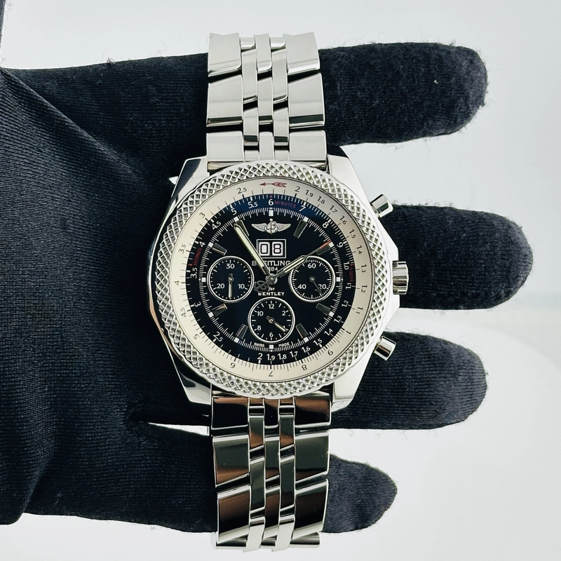 Breitling Bentley 6.75 Speed Black Dial on Stainless Steel Bracelet Ref. A44364 view 3