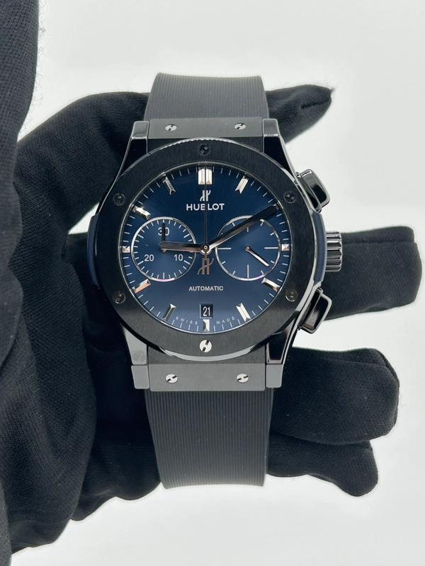 Hublot Classic Fusion Blue Dial on Black Rubber Band Ref. 521.CM.7170.LR Service Papers 2019 view 2