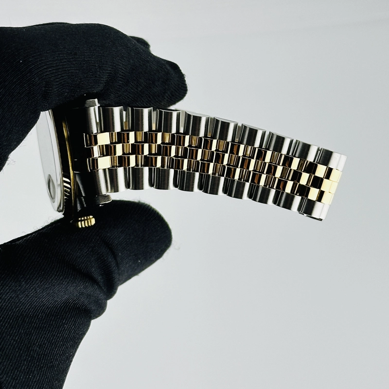 Rolex Datejust Champagne Stick Dial on D Link Jubilee Ref. 16233 Papers 1991 view 3