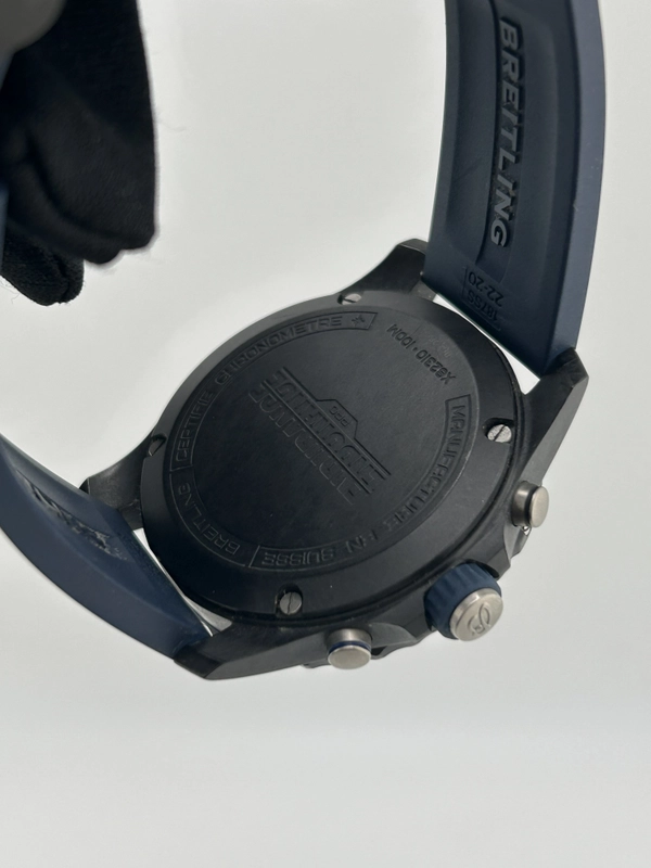 Breitling Endurance Pro Black Dial on Rubber Strap Ref. X82310D51B1S1 Complete view 7