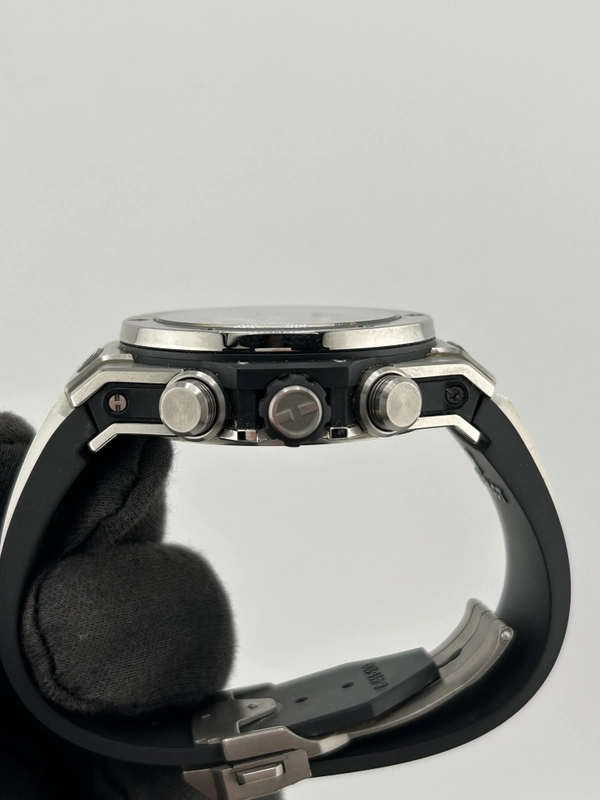 Hublot Big Bang Unico Skeleton Dial on Black / White Rubber Strap Ref. 411.NX.1170.RX Complete 2016 view 6