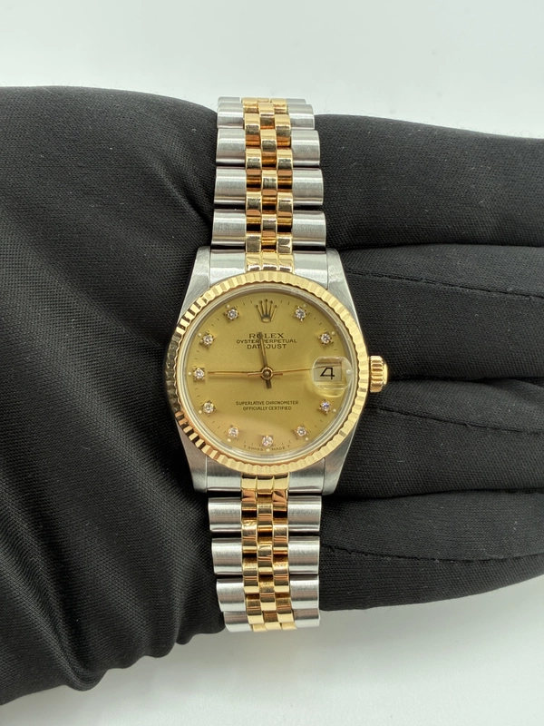 Rolex Datejust Champagne Diamond Dial on Jubilee Ref. 68273G 1987 view 3