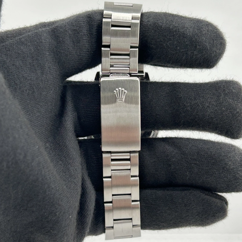 Rolex Air-King Silver Stick Dial on Oyster Bracelet Ref. 14010 2000 view 4