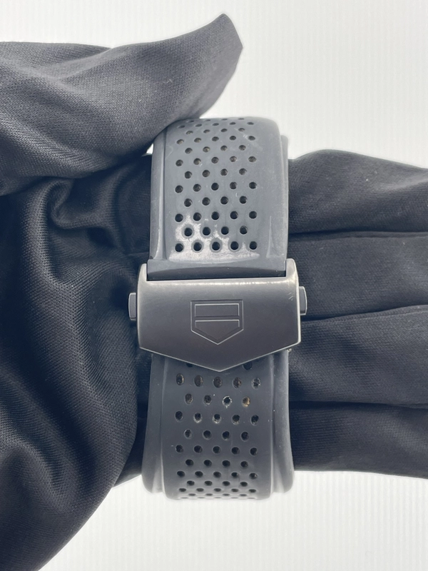 Tag Heuer Carrera Calibre Skeletonized Dial on Rubber Strap Ref. CAR2A1Z/0 Complete 2019 view 4