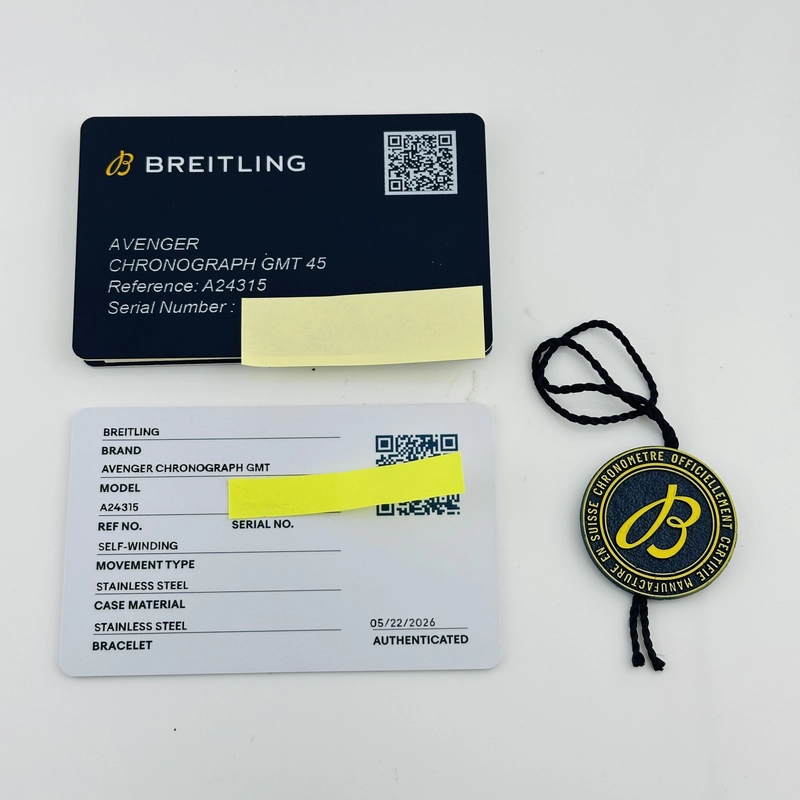 Breitling Avenger Chronograph GMT Blue Arabic Chronograph Dial on Stainless Steel Bracelet Ref. A24315 Complete 2023 view 8