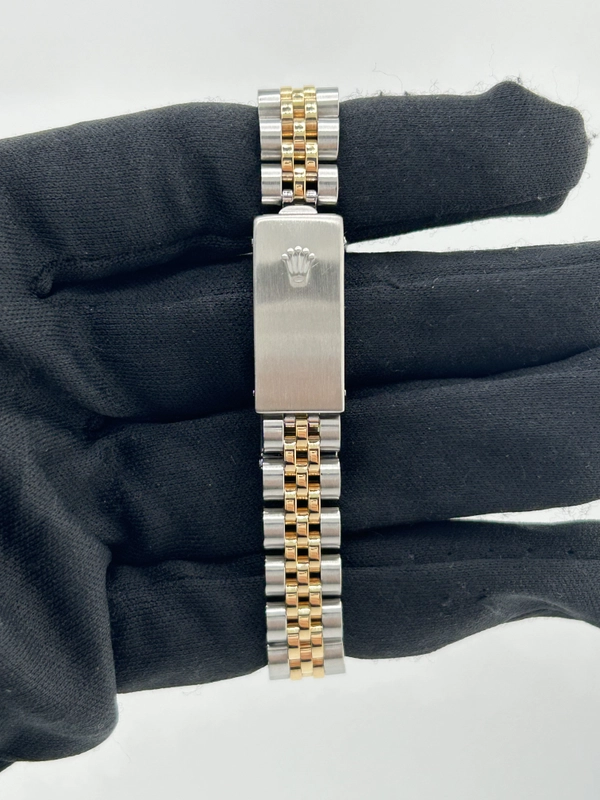 Rolex Datejust Lady White Roman Dial on 2 Tone Jubilee D Link Bracelet Ref. 79173 2002 view 4