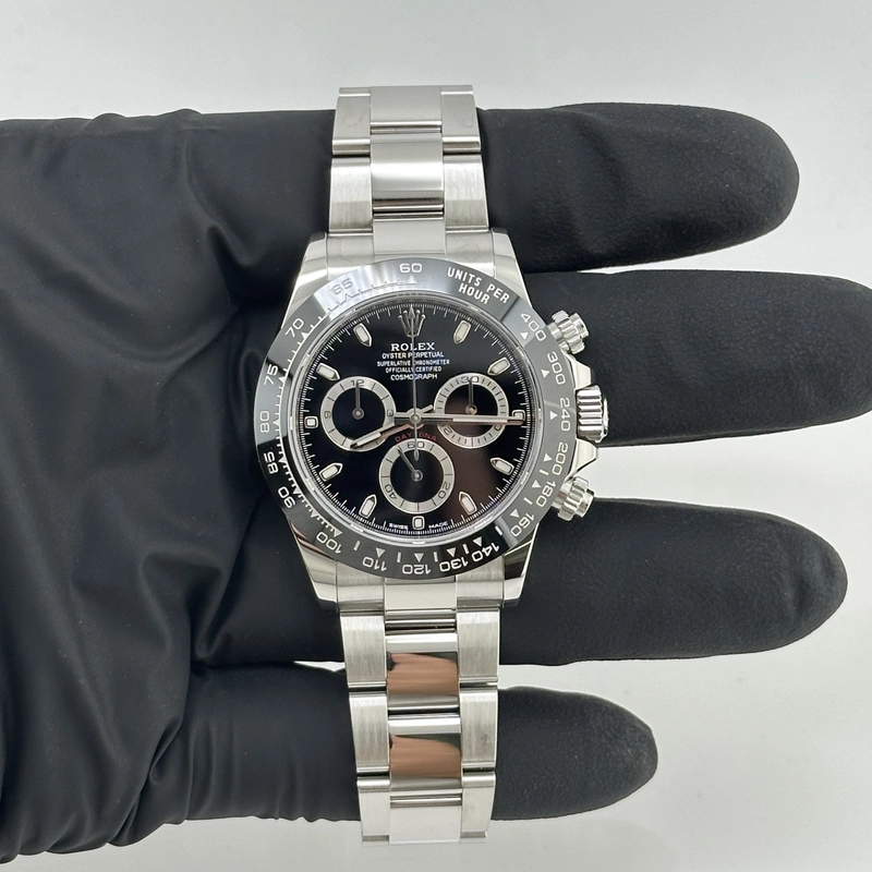 Rolex Daytona Black Dial on Oyster Bracelet Ref. 116500LN Card 2020 view 2