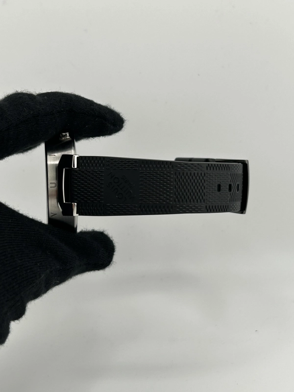 Louis Vuitton Tambour Moon Dark Gray Dial on Black Rubber Band Ref. Q8D40 view 5