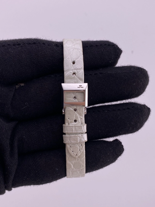 Jaeger Le Coultre Ideale White Mop Dial on Leather Strap Ref. 460.8.08 view 4