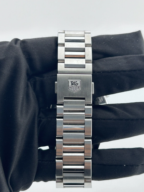 Tag Heuer Carrera Black Dial on Stainless Steel Ref. CAR2A10.BA0799 Card 2015 view 3