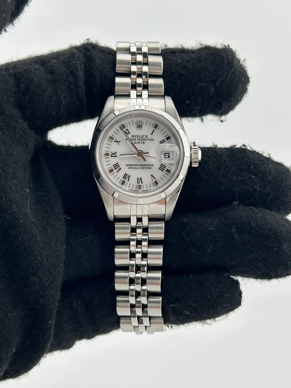 Rolex Date Lady White Dial on Stainless Steel Bracelet Ref. 69190 1996 view 2