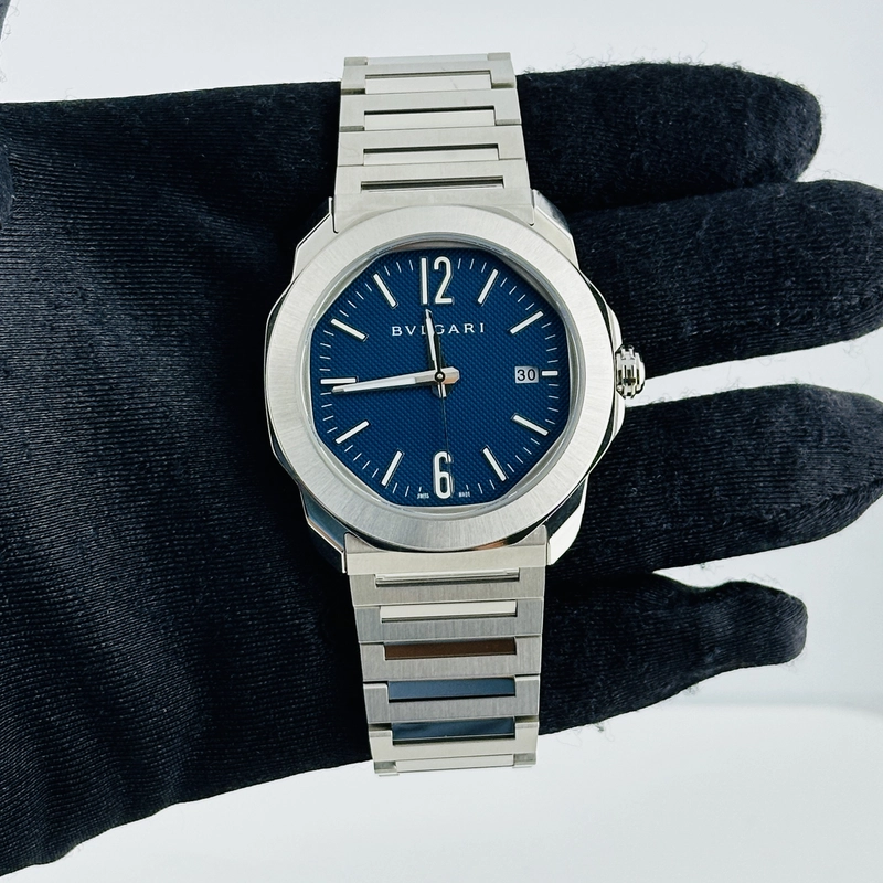 Bvlgari Octo Roma Blue Dial on Bracelet Ref. 103739 Papers 2025 view 2