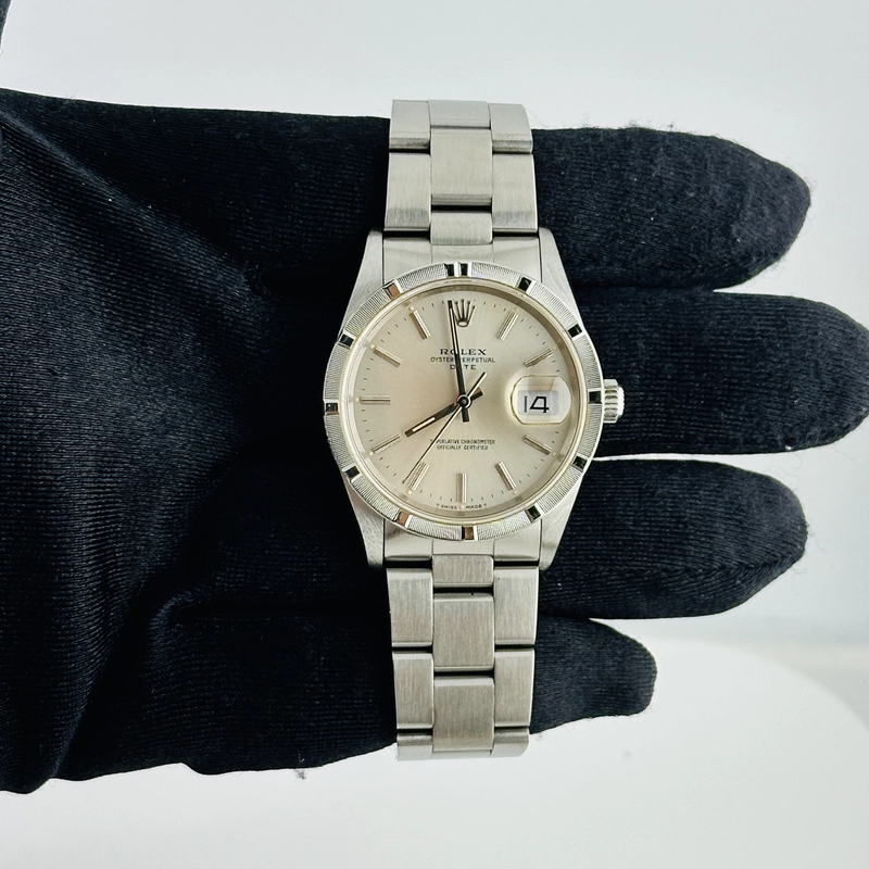 Rolex Oyster Perpetual Date Silver Stick Dial on Oyster Ref. 15210 1990 view 2