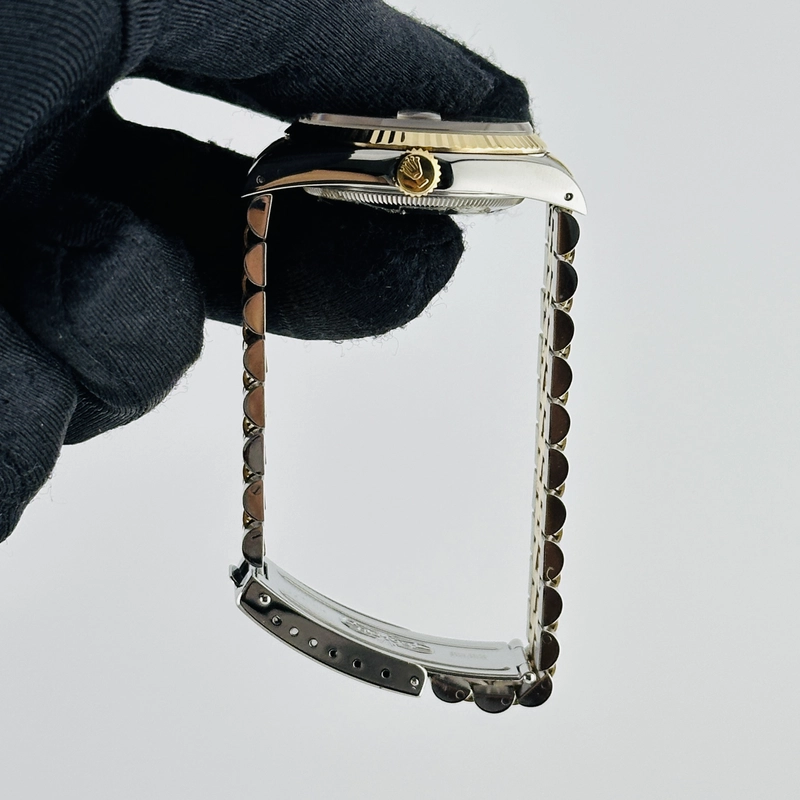 Rolex Datejust Champagne Stick Dial on D Link Jubilee Bracelet Ref. 16233 Papers 1994 view 6